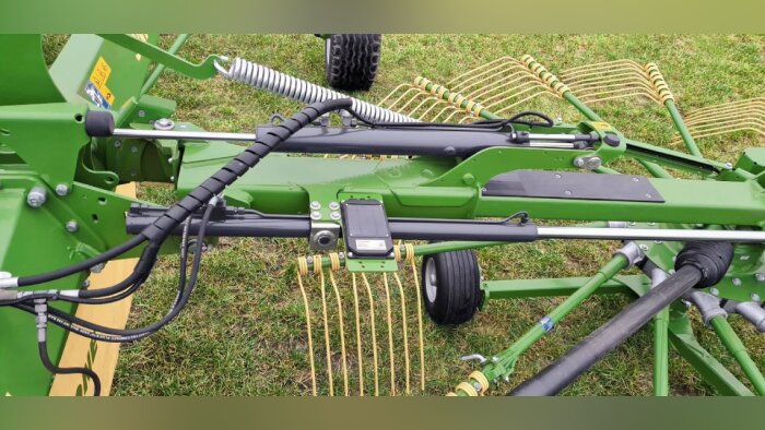 Krone SmartConnect Solar : le boîtier de télémétrie autonome Krone qui met en réseau toutes les machines