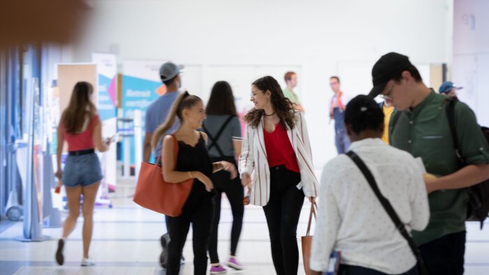Retour en présentiel, tests, vaccin… Comment se déroulera la rentrée des étudiants et des agents ?
