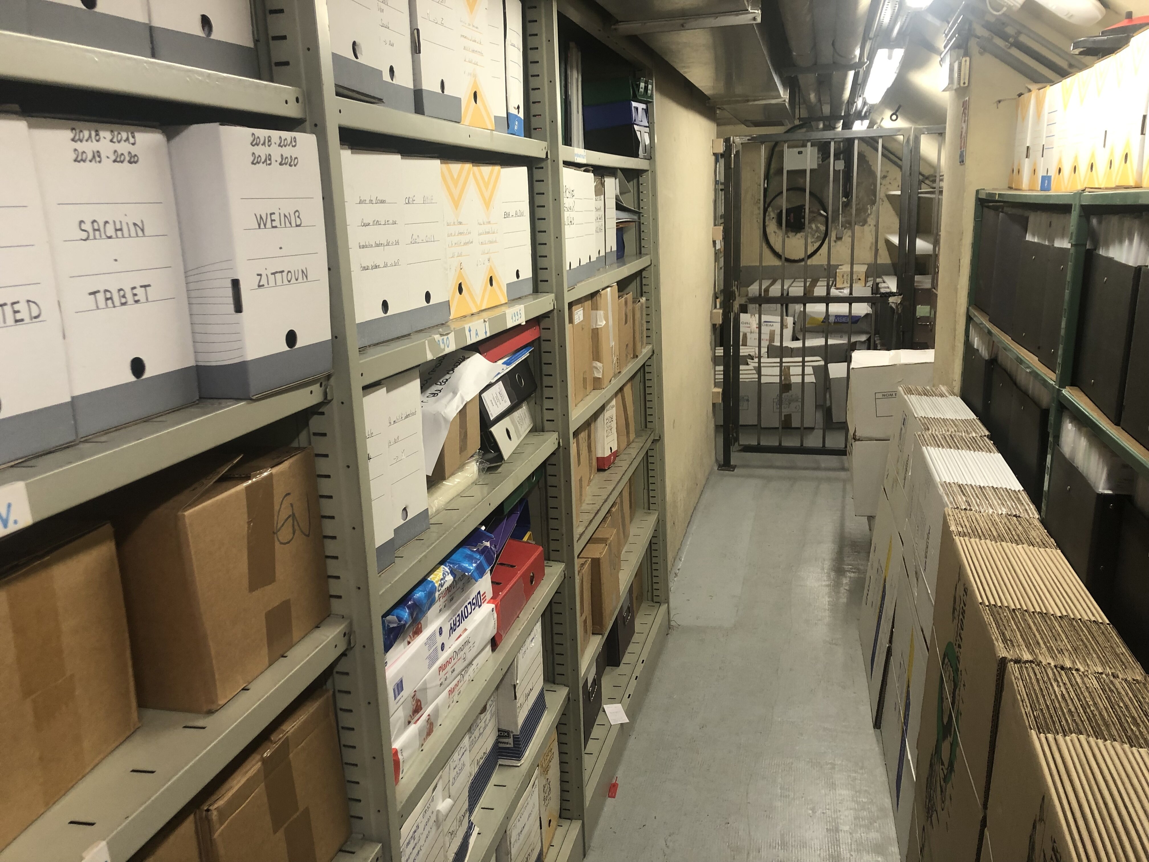 L’intérieur du bunker sert aujourd’hui de stockage - © M. Dessaux