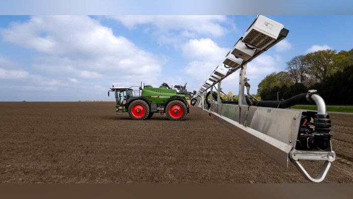 Premières productions en série de pulvérisateurs dotés de la Smart Spraying Solution