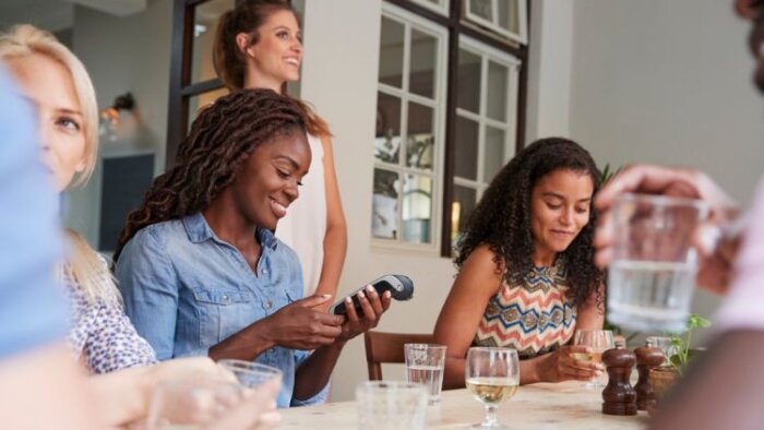 Dématérialisation des titres-restaurant : vers une généralisation d’ici 2026