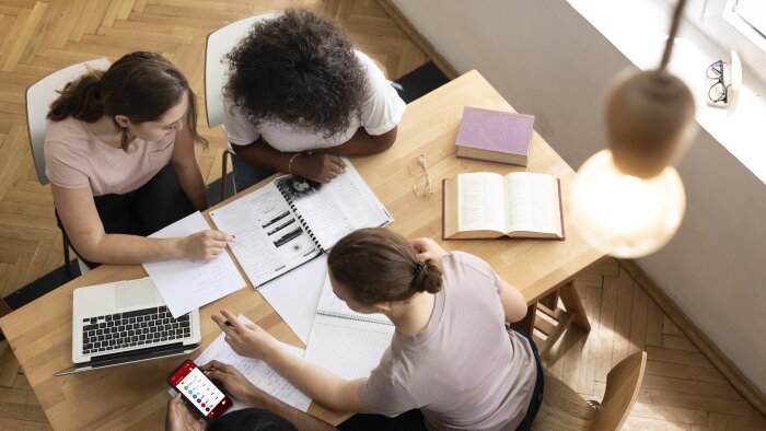 Edusign a été créée en 2020 par trois étudiants en école de commerce. - © Freepik