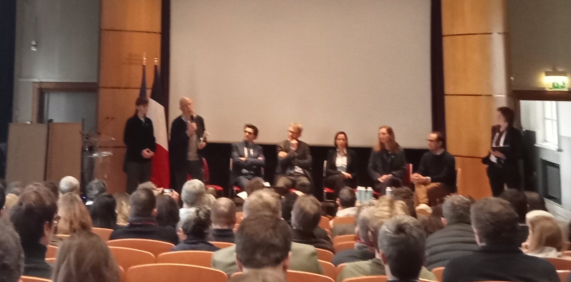 Une table ronde de restitution du défi sur l’IA dans l’éducation a eu lieu le 11 février à l’ENS-PSL. - © News Tank
