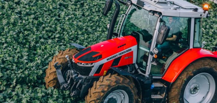 Massey Ferguson sort son 5S