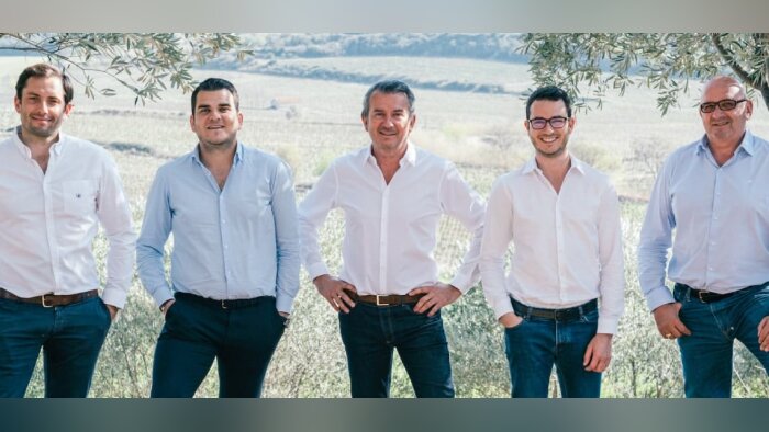 De gauche à droite, Romain, Yann, Thierry, Willy et Luc Frayssinet. - © D.R.