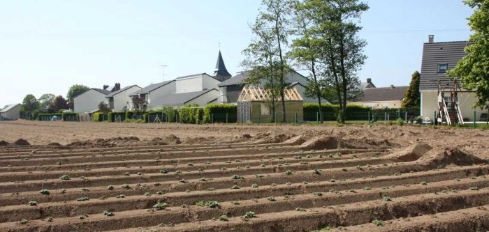 Terre de liens présente un rapport pour une politique foncière en faveur de l’agroécologie