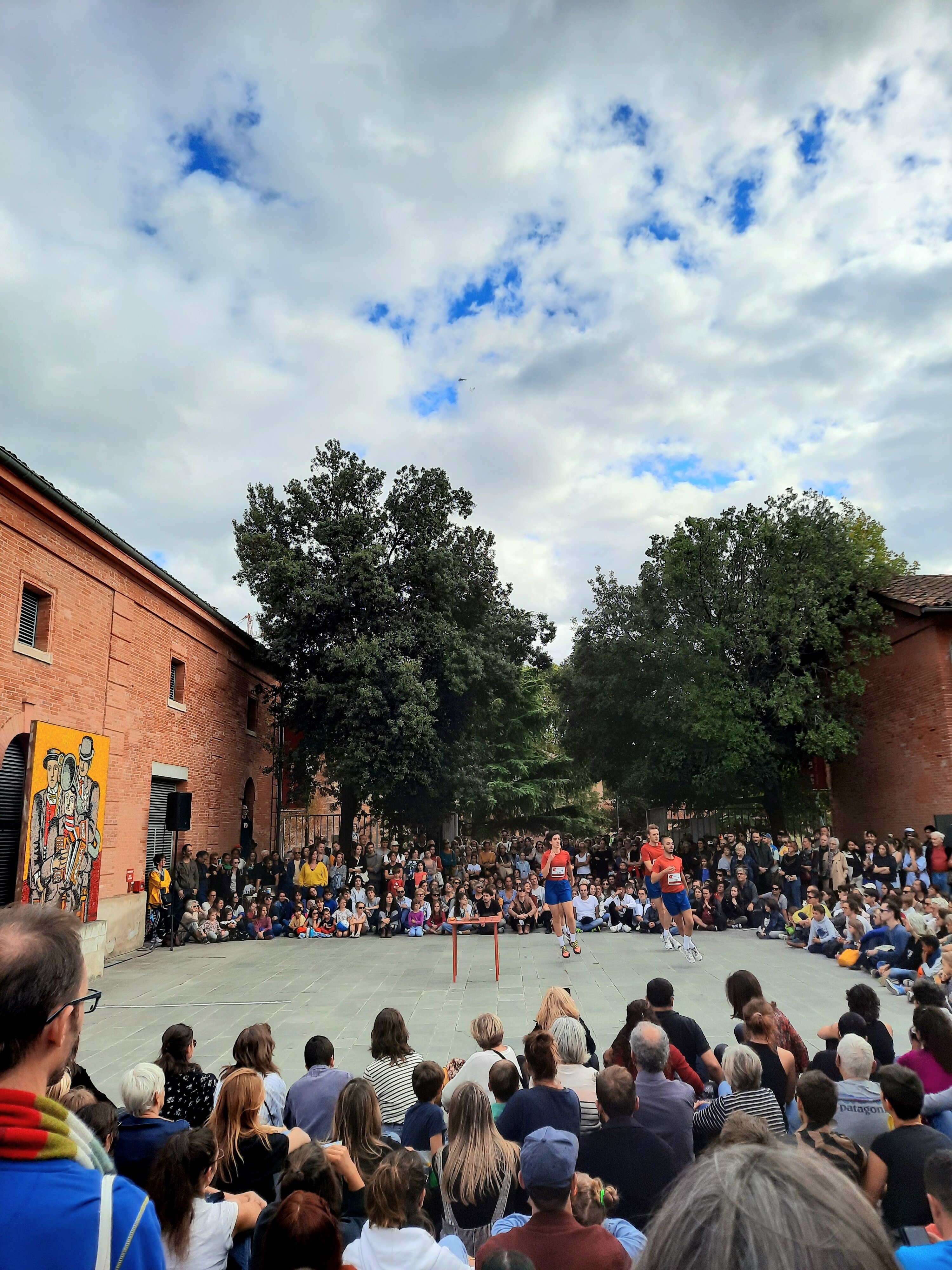 Le spectacle « 00 :18 :15 » de Valentin Mériot pendant le Jour de la danse.  - © La Place de la danse